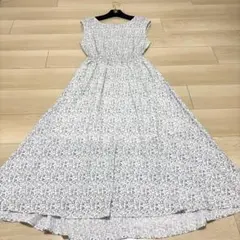 美品✨ナチュラルクチュール アシンメトリー 花柄 ロングワンピース ノースリーブ