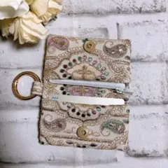 Item thumbnail for item 62cb6db2-43e4-4235-8b13-476446a90820