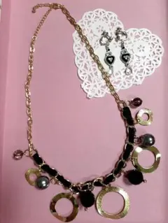 ネックレス　イヤリング　セット　ブラック　リング　ハート