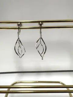 4°C ヨンドシー　K10WGホワイトゴールドイヤリング