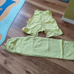 ZARA イエロー トップスとパンツセット