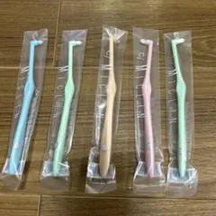 ワンタフトブラシ　やわらかめ