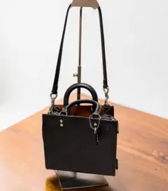 COACH ローグ20 CH364 ブラック 現行 ショルダー ハンドバッグ