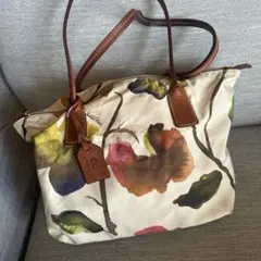 ロベルタピエリトートバッグ