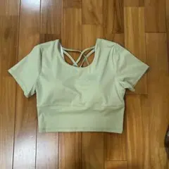 カップ付きブラトップ　ヨガウェア　クロップド丈　ライトグリーン　サイズXL