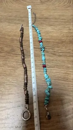 ナバホ族　ターコイズと木製ビーズのブレスレット2点セット