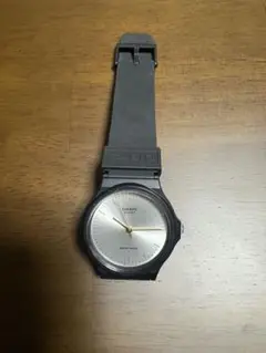 ほぼ未使用　チプカシ　チープカシオ　ゴールド&ブラック