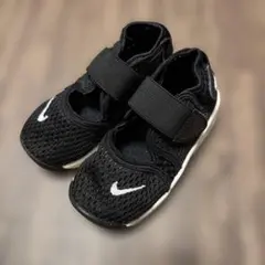 【美品】NIKE サンダル エアリフト ブラック 13cmのサムネイル