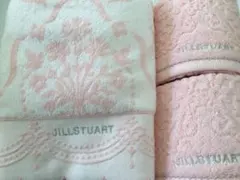 Item thumbnail for item 1032c5a0-6e8a-41a5-8b02-9551230f830f