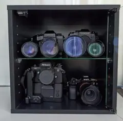(美品)カメラ・レンズのデスプレー収納庫のサムネイル