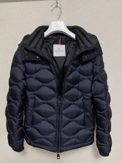 2026年最新】moncler morandieresの人気アイテム - メルカリ