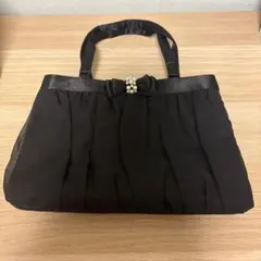 LAISSE PASSEブラック パーティーバッグ