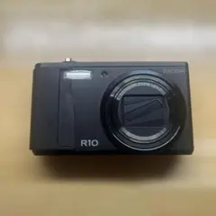 RICOH R10 本体 デジタルカメラ