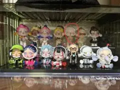 SUVII 12体セット+ POPMARTコンテナ付き - メルカリ