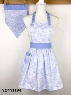 綺麗なブルーのお洒落なハンドメイド子供エプロンと三角巾のセット