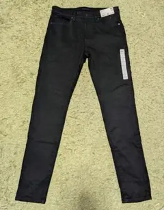 新品未使用ユニクロウルトラストレッチデニムスキニーフィットテーパード32インチ