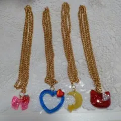 セボンスター風　4種類のチャーム付きネックレスセット