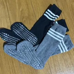 リントスル　ピラティスウェア上下、ソックス2足セット Rintosull ピラティスソックス 2セット グレー - メルカリ