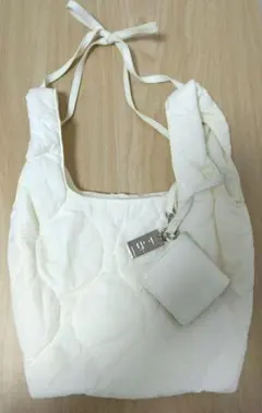 mystic キルティングオフホワイトトートバッグ lotiコインケース付き