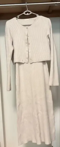 アイボリー リブ編み セットアップ