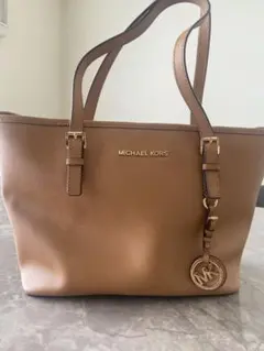 Item thumbnail for item a460e46b-331e-455d-a6fb-cef71c9d5f92