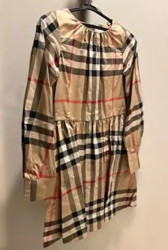 超美品　バーバリーワンピース　14Y 164cm 美品・ハイクラスクリーニング済のサムネイル