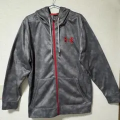 だ*ん様 UNDER ARMOUR フリースパーカー L