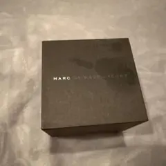 MARC BY MARC JACOBS アナログ時計 ゴールド/ブラック