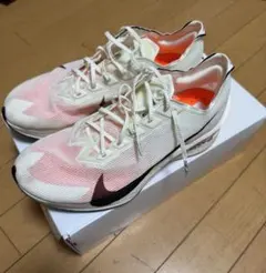 ナイキ ズームX ヴェイパーフライ ネクスト% 4 プロト　25cm
