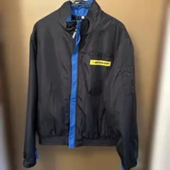 Item thumbnail for item 4be534c9-bb8a-490e-8ac3-f67f927c44da