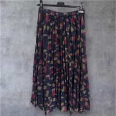 【お値下げ】マックスンドコー　プリーツスカート ネイビー 赤 金