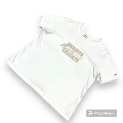 Ｎｏ.330  TOMMY JEANS 半袖 Tシャツ ホワイト 訳あり価格!