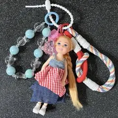 ドールチャーム　ストラップ　キーホルダー　キーチェーン　韓国　バービー　可愛い