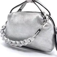 レザー シルバー