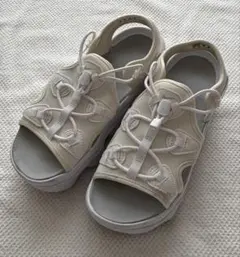 NIKE ホワイト 24cm サンダル