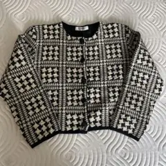 Item thumbnail for item 6dbeca34-5fe4-4a30-b8d4-47d932fe4ea7