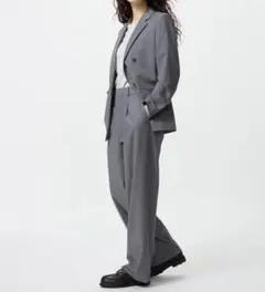 2025年 股下62cm 総丈92cm ユニクロ タックワイドパンツ グレー S