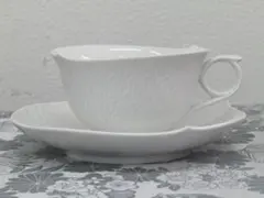 Item thumbnail for item c11dd429-5fa9-46e6-923d-13472c142619