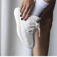 ADIDAS YEEZY BOOST 350 V2 BONEアディダス イージー