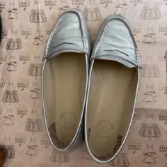 【卑弥呼（HIMIKO）】シルバー ローファー 23サイズ