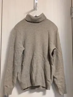 UNIQLO タートルネックセーターベージュ Sサイズ