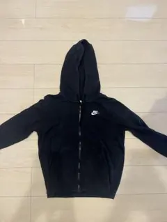 Nike フード付きパーカー　ブラック　フルジップパーカー