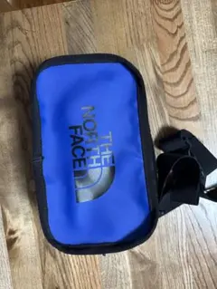 THE NORTH FACE ボディバッグ 青