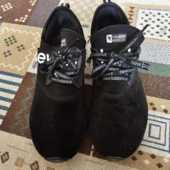 NEW BALANCE スニーカー