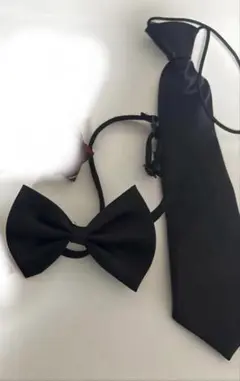 キッズ　蝶ネクタイ　ネクタイ　黒