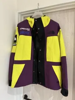 Supreme The North Face Expedition Jacket