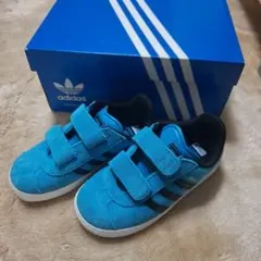 新品未使用 adidas Gazelle キッズ スニーカー 青