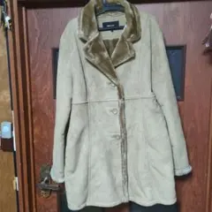 COMME CA ISM ベージュ ムートンコート