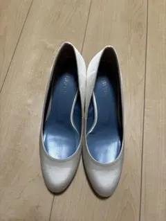 BENIRパンプス