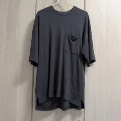 GU　ダークグレー　ポケット　Tシャツ　両サイド　スリットあり　М